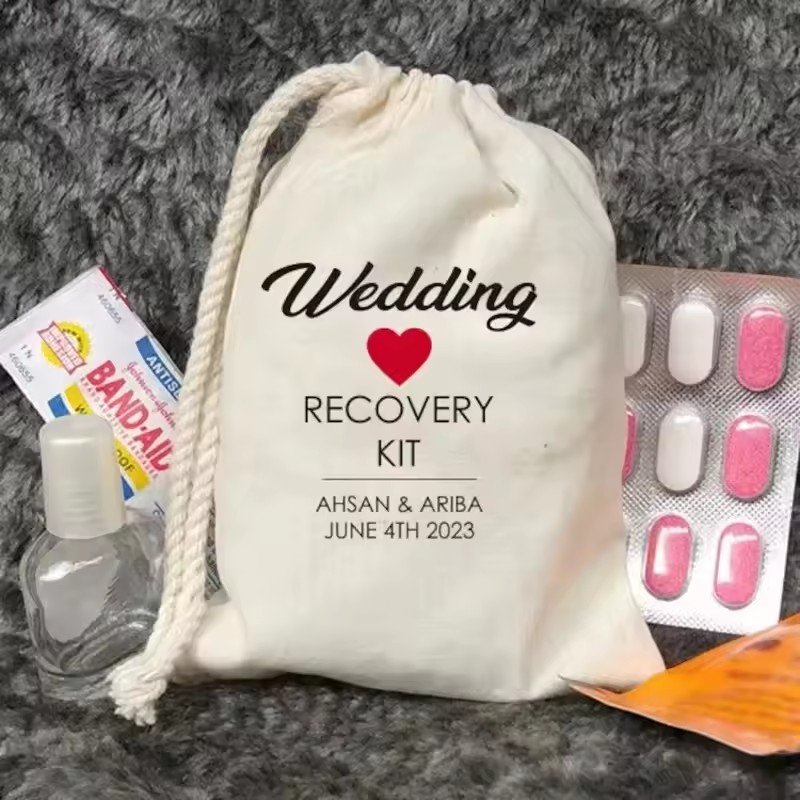 Kit di pronto soccorso spagnol - First Aid Bag Kit recensione e prezzo